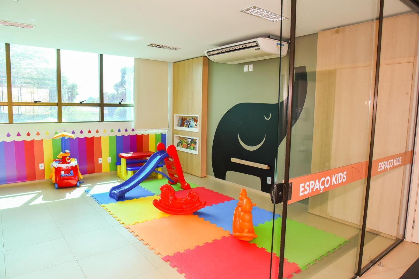 Hotel Plaza Garden 卡斯卡韦尔 外观 照片